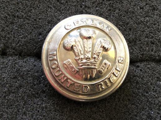 Ceylon Mounted Rifles Officers white metal button 