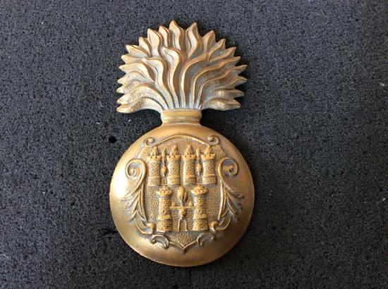 V.R Royal Dublin Fusiliers ORs Fur Cap Badge 1881-96