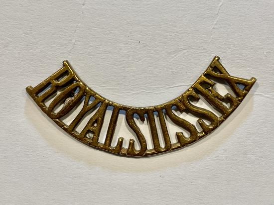 WW1 ROYAL SUSSEX Brass shoulder title