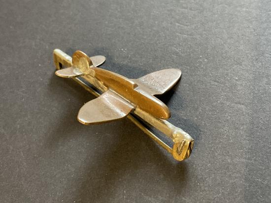 WW2 Spitfire/Hurricane fighter fund lapel badge