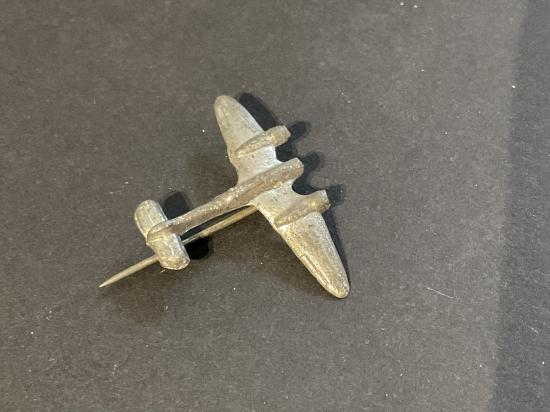 WW2 Mosquito plane fund raising home front lapel badge