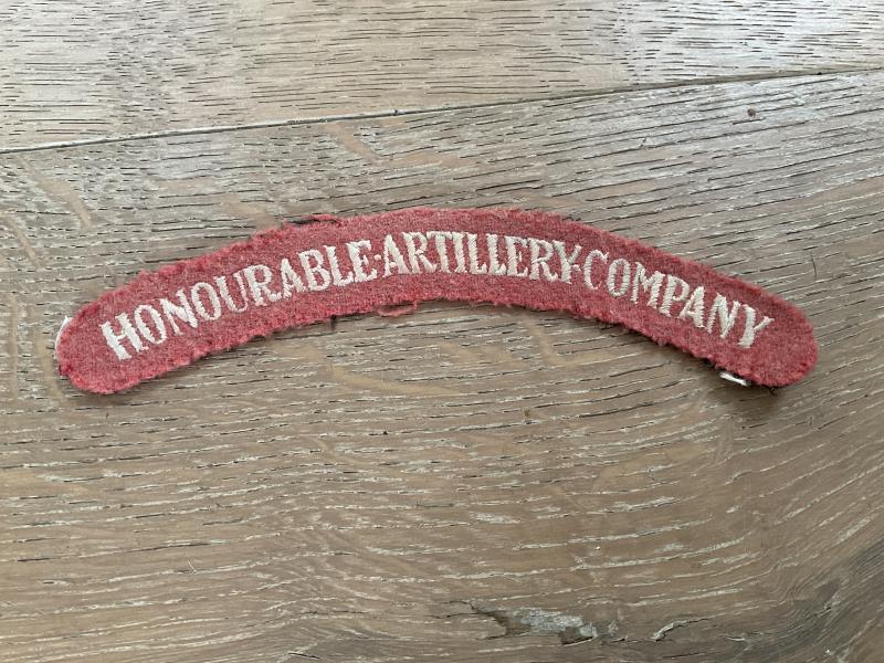 HONOURABLE ARTILLERY COMPANY cloth title