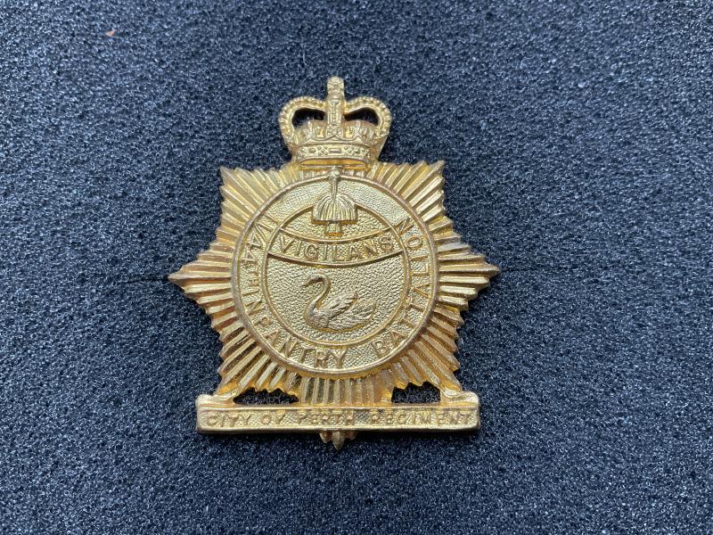 Australian 11th/44th Inf Batt, City of Perth Regt hat badge