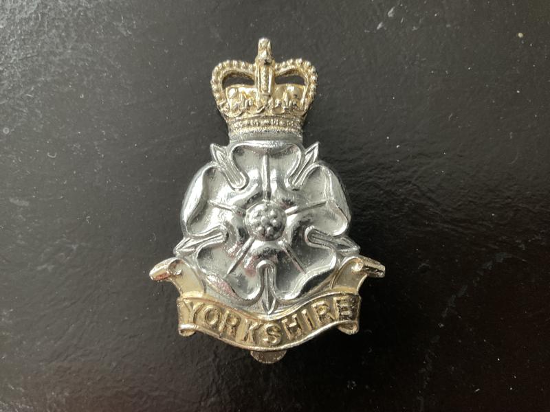 Anodised Yorkshire Brigade cap badge