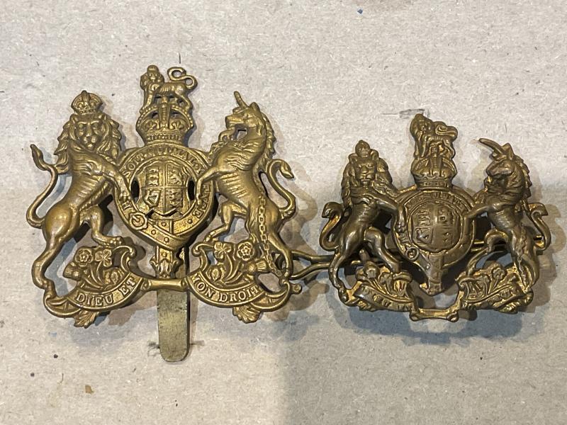 K/C British Army Officers General service cap badge & collar