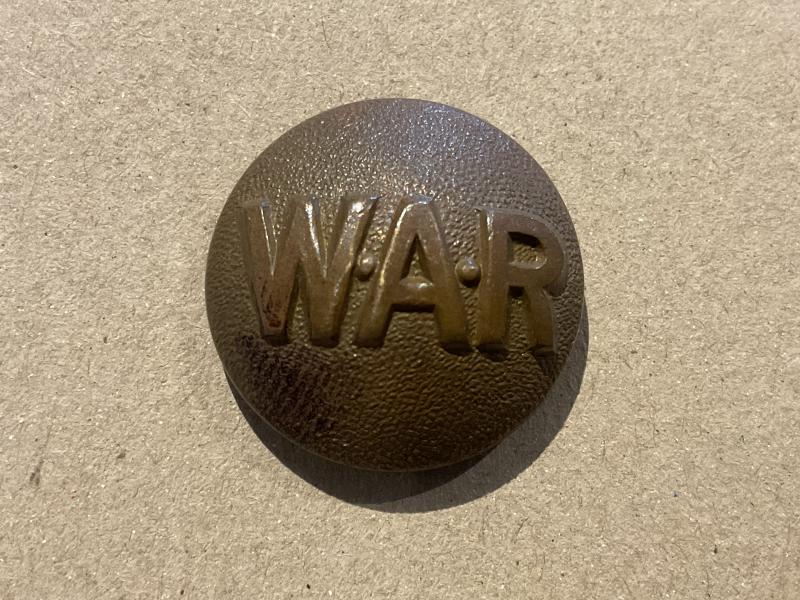 W.A.R (West Africa Regiment ) officers bronze button