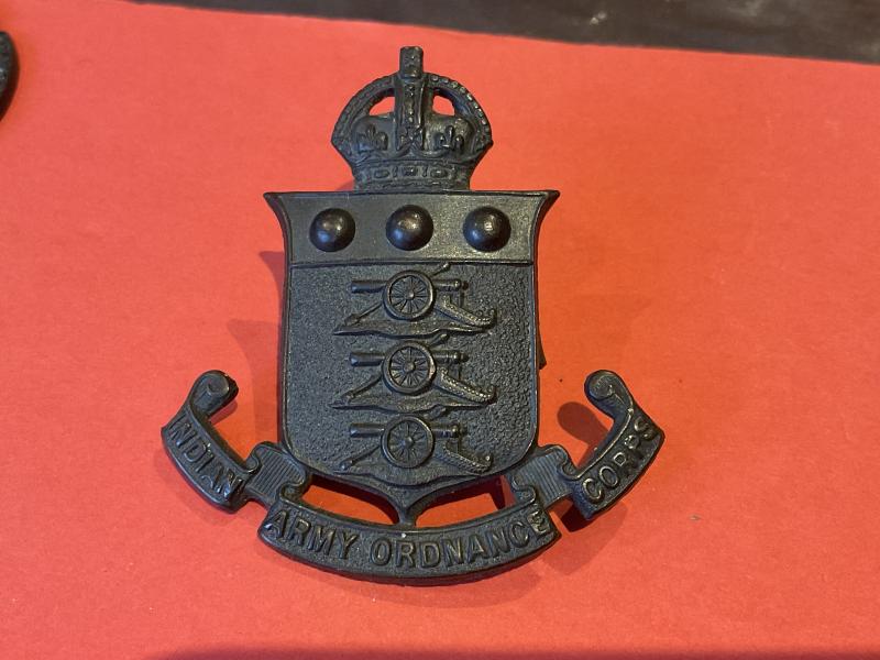 WW2 I.A.O.C Officers Service Dress cap badge