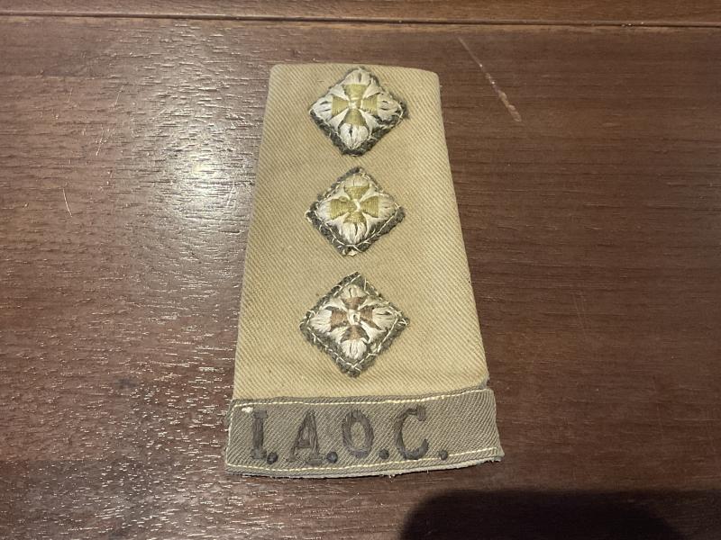 WW2 I.A.O.C Captains rank slide, theatre made.