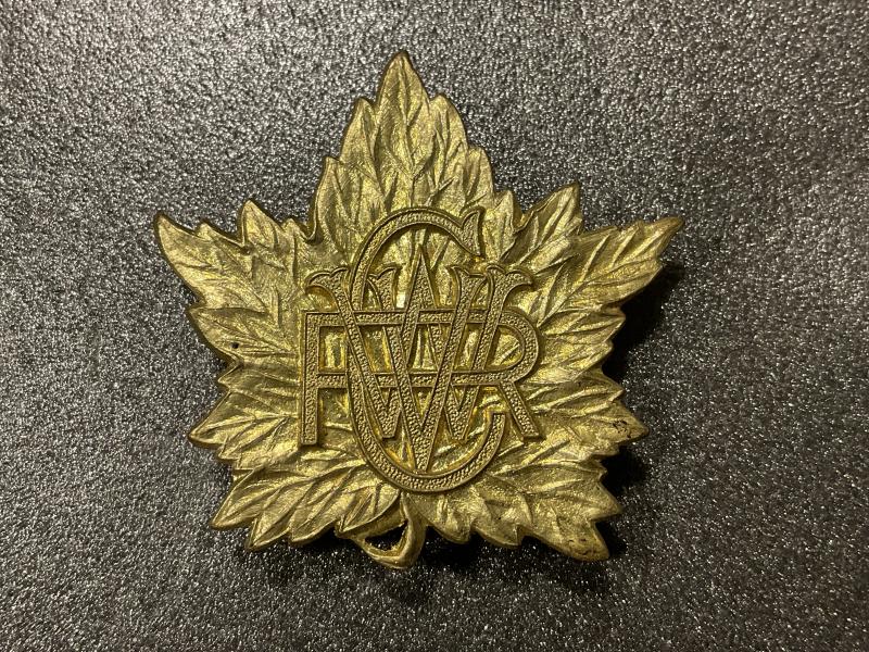 WW2 (CWVR) Canadian Womens Volunteer Reserve cap badge