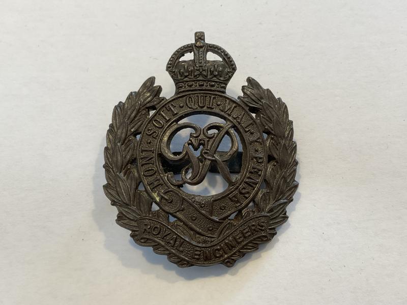 WW2 Royal Engineers officers service dress cap badge.