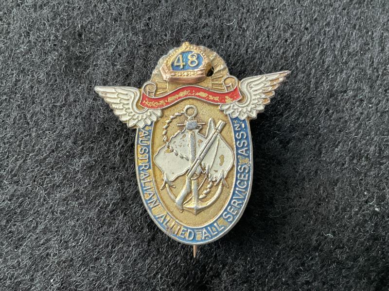 WW2 Australian Allied All Services Association lapel badge.