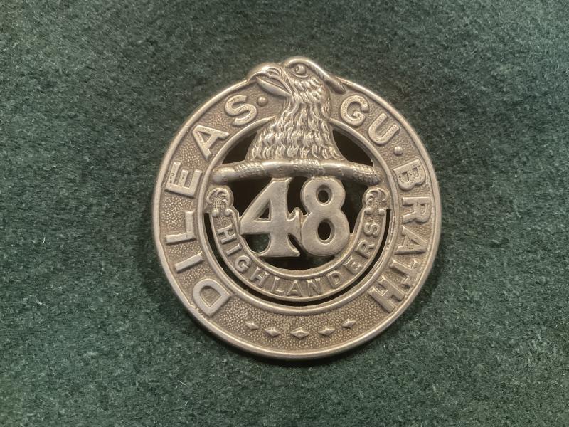48th Highlanders of Canada glengarry badge.