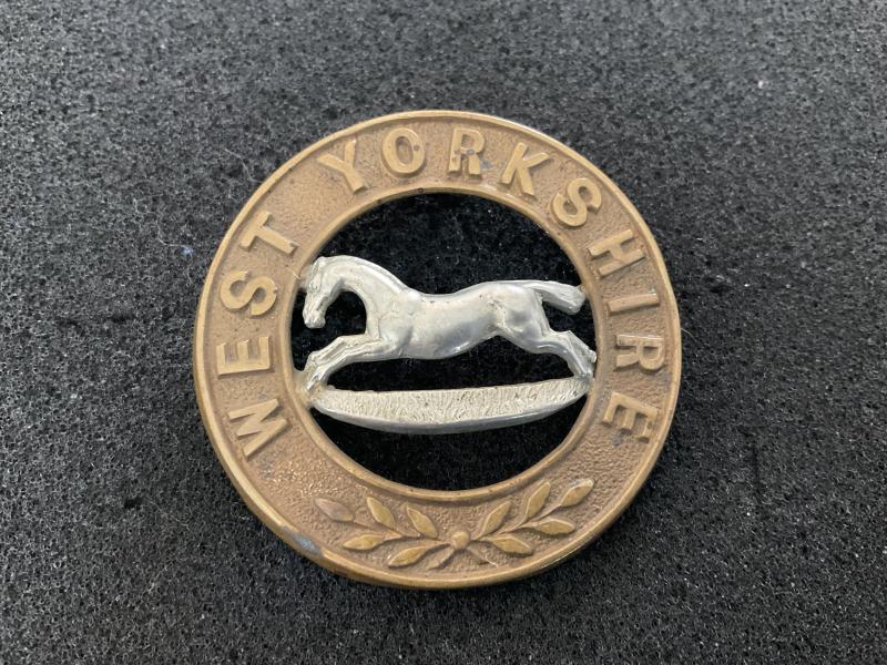 Victorian West Yorkshire Regiment helmet plate centre.