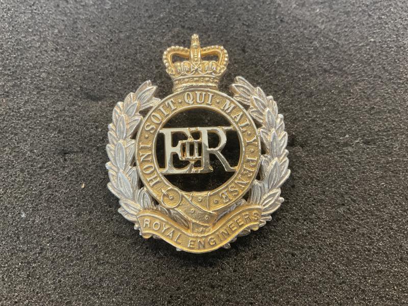 Post 1952 Royal Engineers officers cap badge.