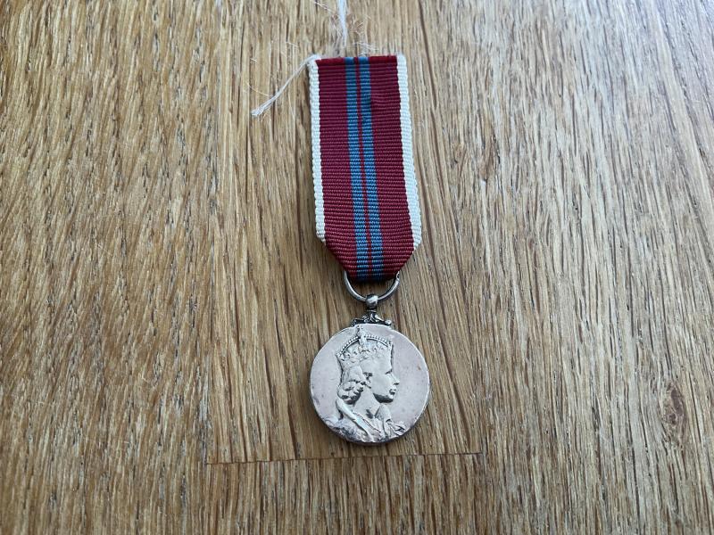 Miniatures 1953 Coronation medal.
