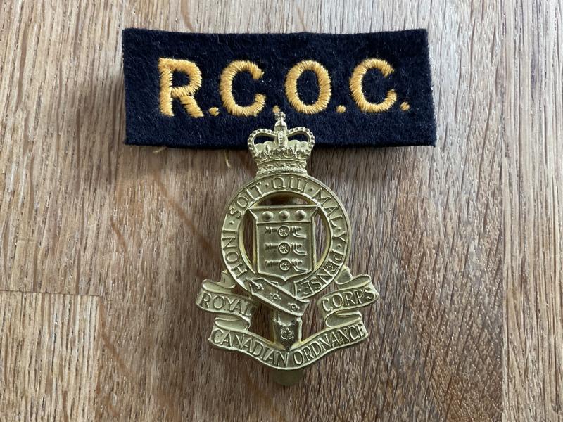 Q/C Royal Canadian Ordnance Corps cap badge & title.