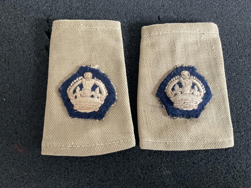 WW2 Tropical or Desert Blue cloth Majors rank slides.
