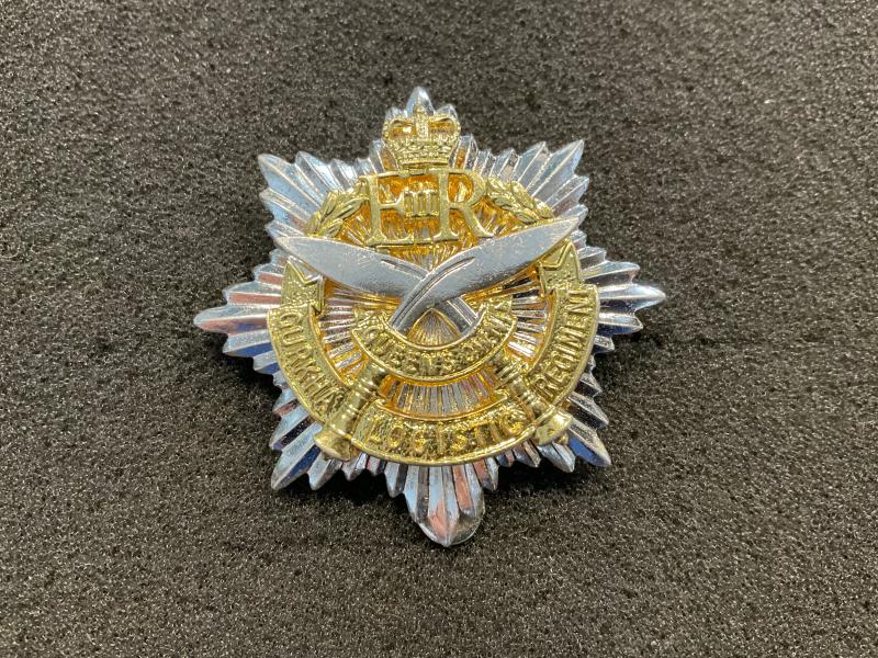 Queens own Gurkha Logistic Regiment cap badge by Firmin.