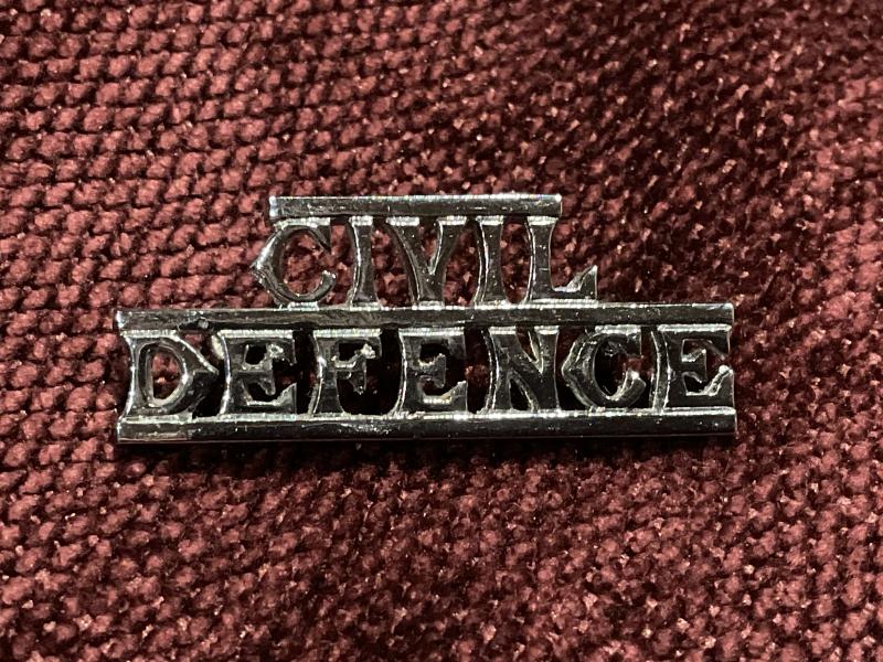 Maltese CIVIL DEFENCE Corps metal shoulder title