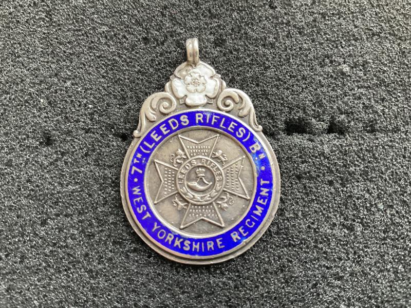 7th (Leeds Rifles)Bn, West Yorkshire Regt silver watch fob