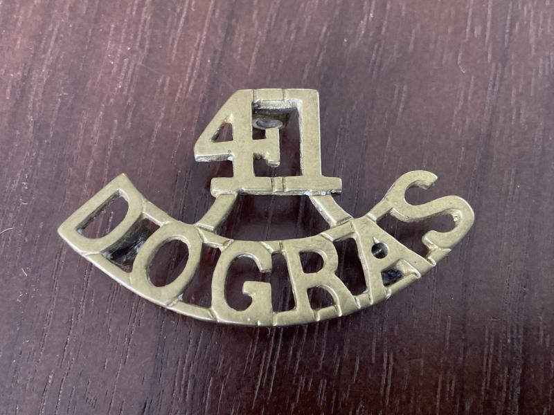 WW1 Indian Army; 41st DOGRAS Regiment brass title.