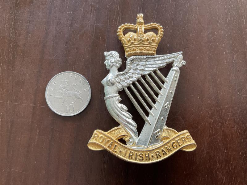 Royal Irish Rangers officers cross belt badge.