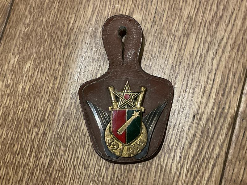 French 421st Anti-Aircraft Artillery Regiment, Algerian war badge.
