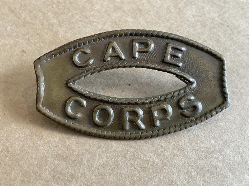 WW1 CAPE CORPS brass shoulder title.