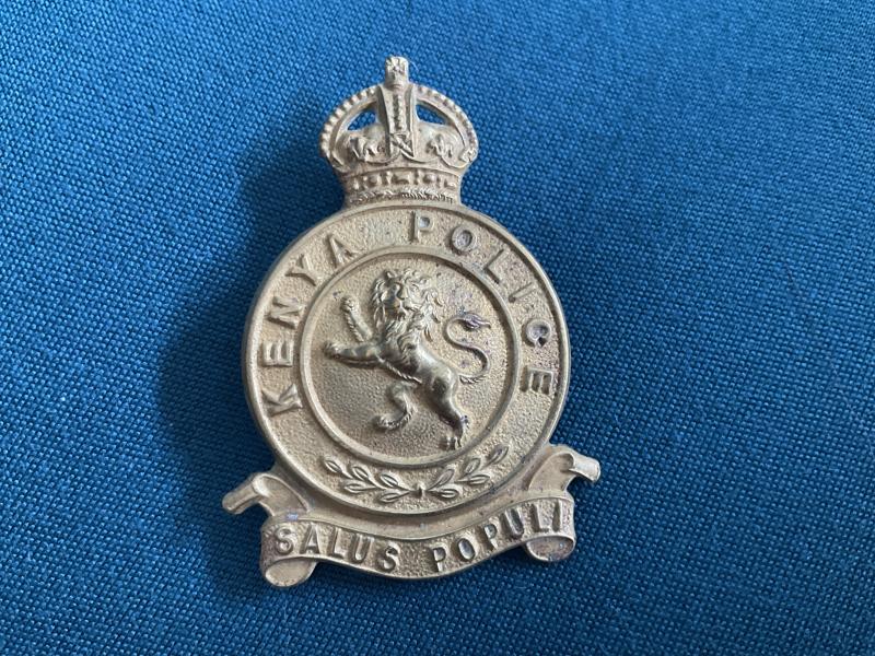 K/C Kenya Police, 1st issue non voided bras cap badge.