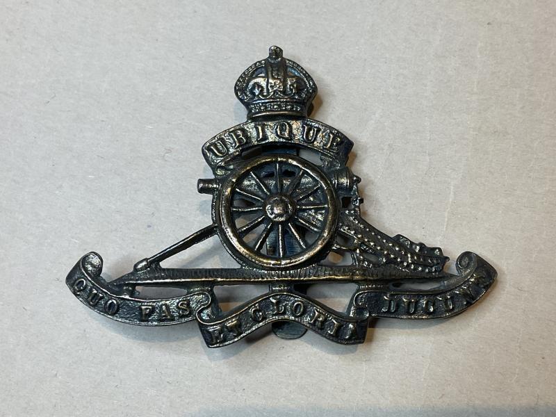 WW2 Royal Artillery cap badge, Indian theatre made.